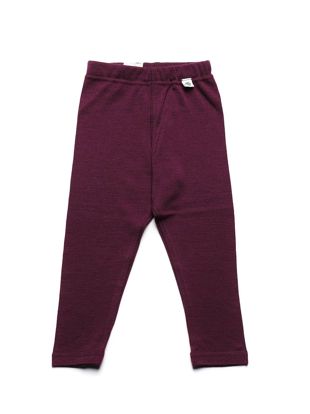 Natürliche Wärme, die mitwächst. Die bequeme Strickhose aus 100% Merinowolle lässt sich dank verstellbarem Innenbund individuell anpassen.