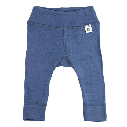 Kratzfreie Wärme für kleine Krabbler! Die weiche Strickhose aus 100% Merinowolle wächst dank der praktischen Umschlagbündchen lange mit deinem Kind mit.