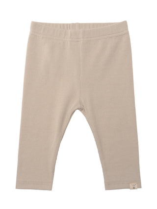 Ein Kombinations-Wunder für den Kleiderschrank! Die klassische Basic-Leggings aus weichem Jersey sitzt sanft am Babybauch und rutscht nicht.