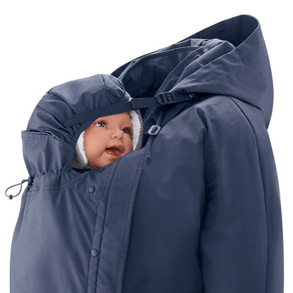 Das 4-in-1 Raumwunder für urbane Mamas. Der schicke Kurzmantel mit Bio-Baumwolle bietet Platz für Schwangerschaftsbauch und Babytrage (vorne & hinten).