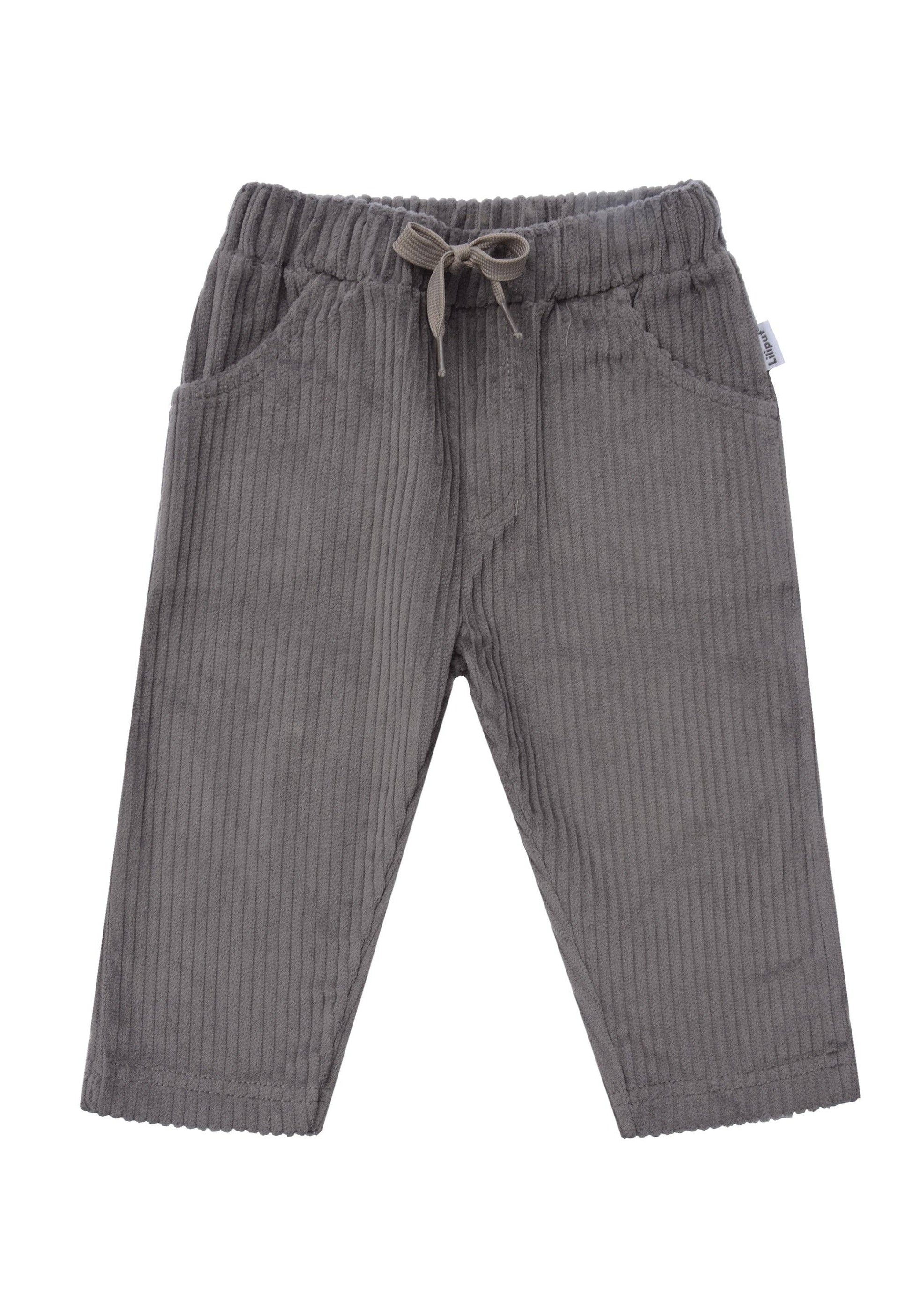 Perfekt für kleine Schatzsucher! Die robuste Kinder-Cordhose im coolen Retro-Look wärmt an kühleren Tagen und bietet maximale Bewegungsfreiheit.