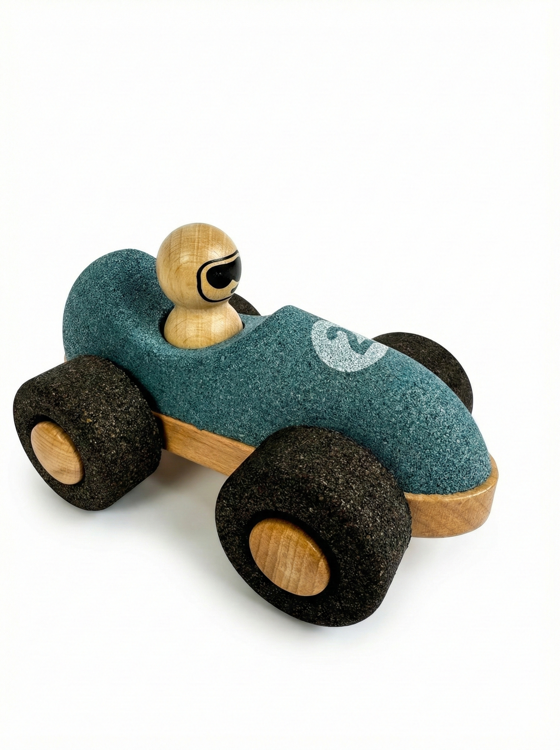 Startschuss für den leisen Flitzer! Der griffige Spielzeug-Rennwagen aus Kork und Holz schont Ohren sowie Fußböden und ist extrem leicht zu greifen.