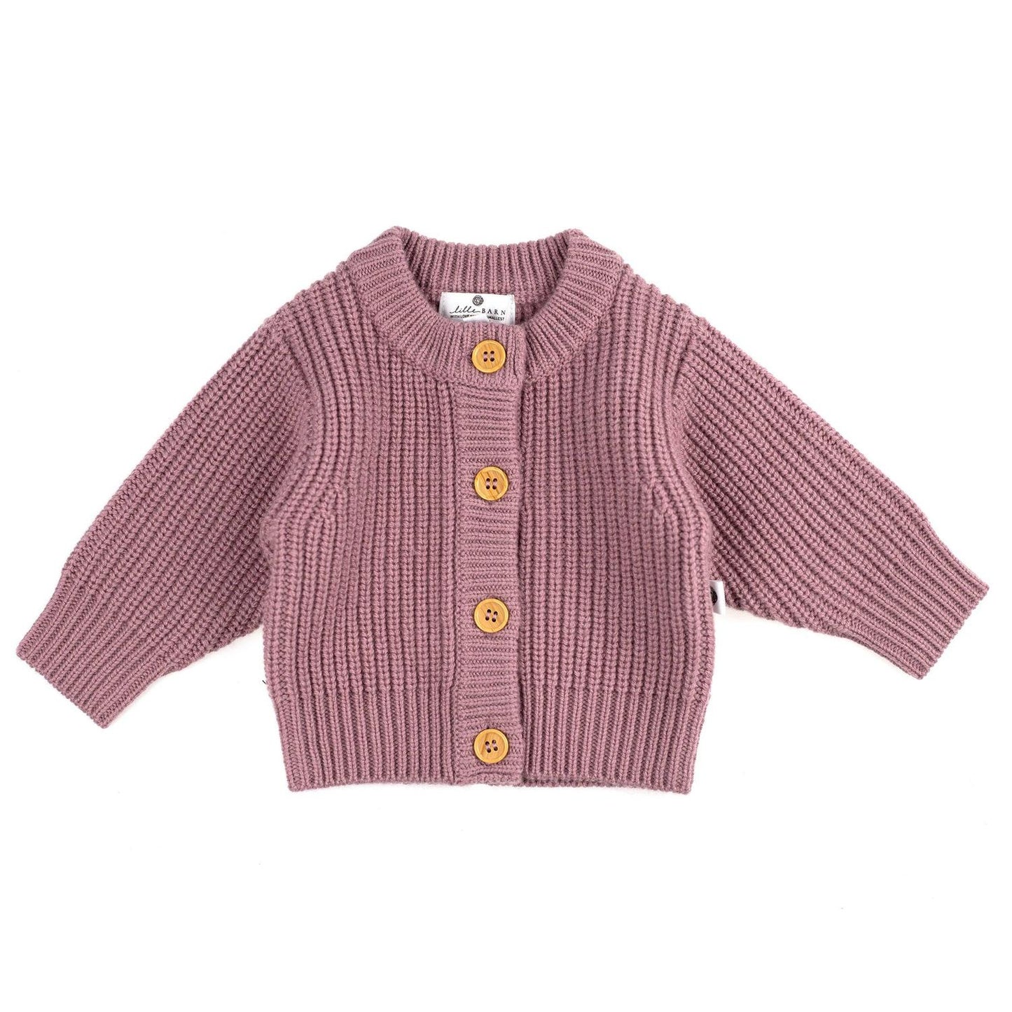 Der wärmende Begleiter für jede Jahreszeit! Die kuschelige Strickjacke aus 100% weicher Merinowolle ist temperaturregulierend und absolut kratzfrei.