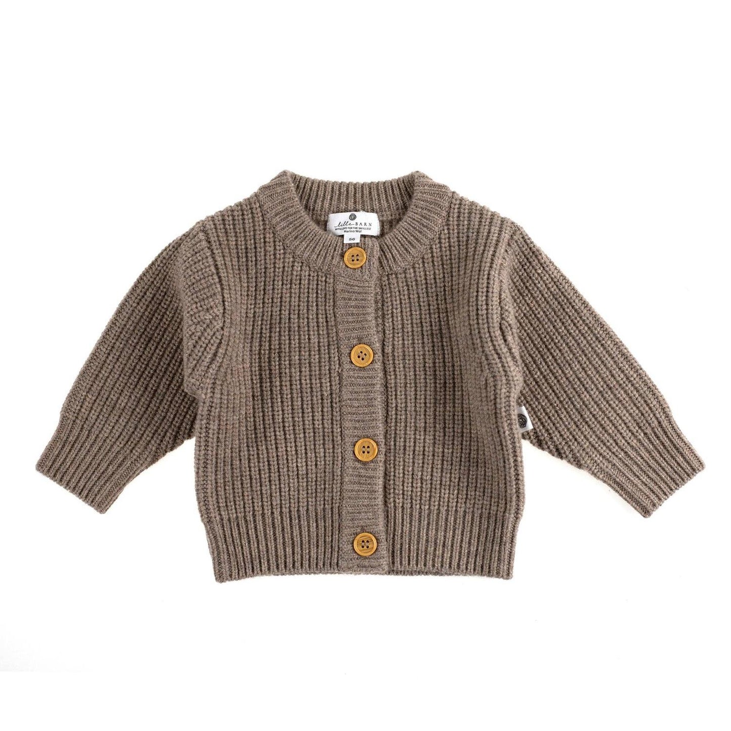 Der wärmende Begleiter für jede Jahreszeit! Die kuschelige Strickjacke aus 100% weicher Merinowolle ist temperaturregulierend und absolut kratzfrei.
