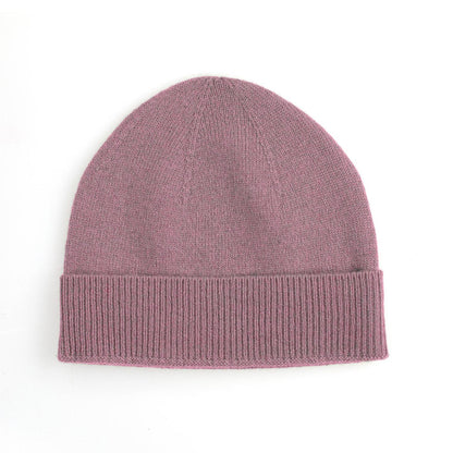 Lässiger Look und kratzfreie Wärme! Die weiche Beanie-Strickmütze mit breitem Umschlag aus 100% Merinowolle ist elastisch und wächst lange mit.