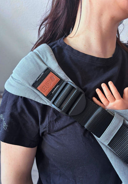 LELIBA Hopper Hüfttrage aus Bio-Baumwolle – in Sekunden bereit, ergonomisch & rückenschonend. Ideal für Lauflernkinder bis 20 kg. Jetzt entdecken!