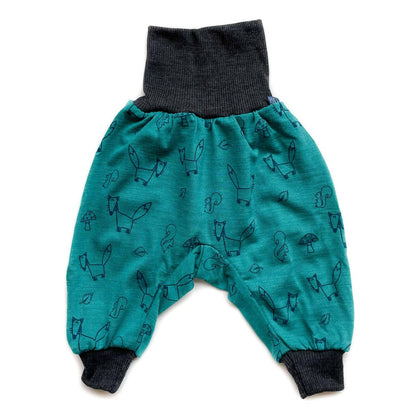 Der ideale Hautschmeichler für Tag und Nacht! Butterweiche Kinder-Leggings aus Bio-Merinowolle & Seide, absolut kratzfrei und temperaturausgleichend.