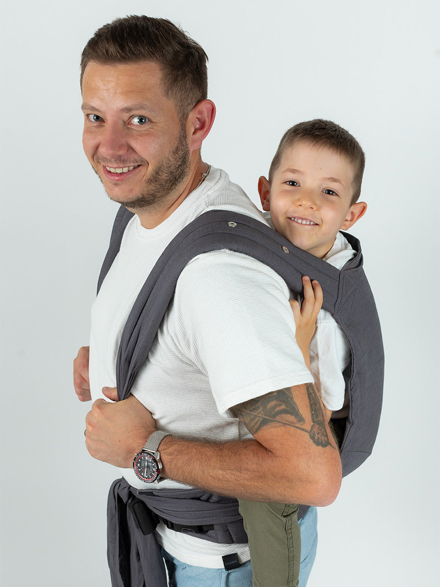 Das Schwerlast-Wunder für den Alltag und Wandertouren! Die mitwachsende Premium-Trage verteilt das Gewicht von Vorschulkindern unglaublich bequem.