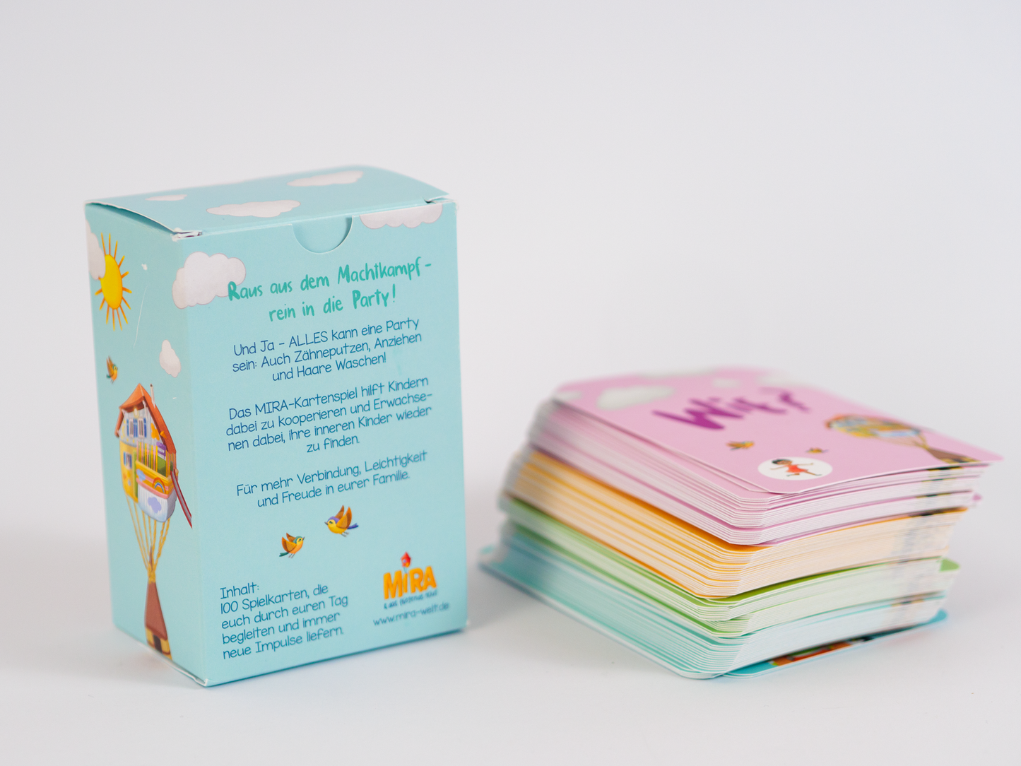 Schluss mit Machtkämpfen! Das innovative Kartenspiel für mehr Leichtigkeit im Familienalltag verwandelt Pflichten wie Aufräumen in echten Spielspaß.