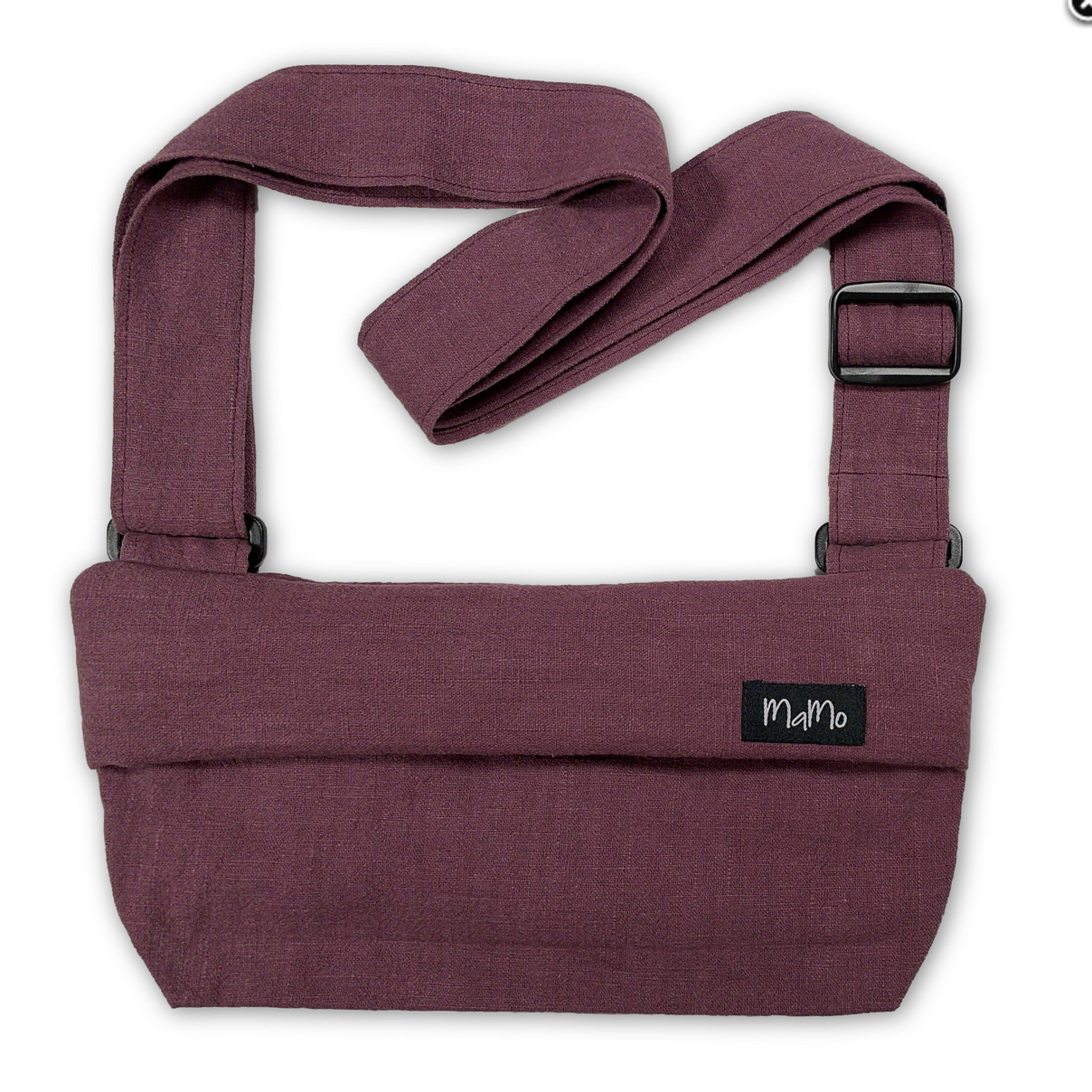 Hände frei und kein störender Rucksack! Die praktische Tasche für den MaMo Bauchgurt hält Schlüssel, Smartphone und Geld beim Spaziergang stets sicher griffbereit.