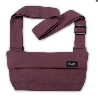 Hände frei und kein störender Rucksack! Die praktische Tasche für den MaMo Bauchgurt hält Schlüssel, Smartphone und Geld beim Spaziergang stets sicher griffbereit.