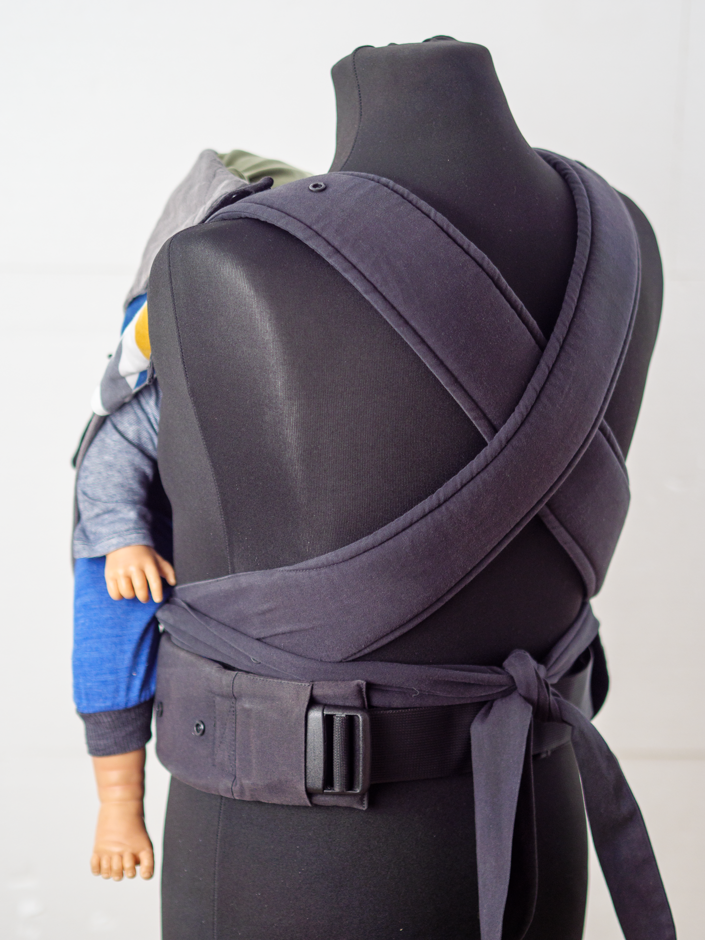 Für alle, die es schnell und weich mögen. Die gepolsterten Schulterträger machen aus deinem MaMo-System im Handumdrehen eine extra bequeme Halfbuckle-Trage.