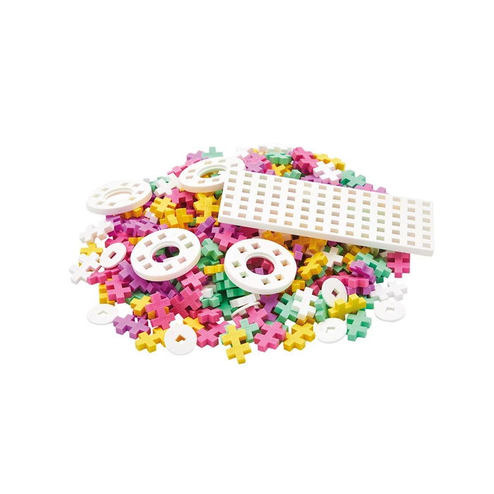 Der süßeste Flitzer im Kinderzimmer! Das kreative Bauset in trendigen Candy-Farben lässt kleine Auto-Fans ein tolles 3D-Fahrzeug bauen.
