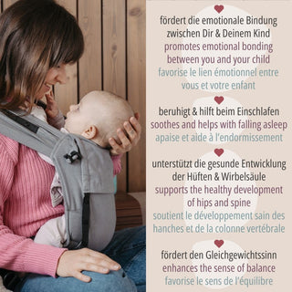 Schluss mit Stress beim Anlegen! Die Primeo Full-Buckle lässt sich bequem voreinstellen und wie ein Rucksack anziehen – perfekt für unruhige Babys.