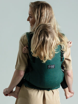 Eine Trage für die gesamte Tragezeit! Dank Sitzerweiterung passt sich diese Full-Buckle stufenlos vom Neugeborenen bis zum Vorschulkind optimal an.