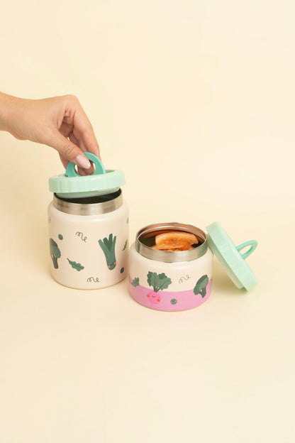 Warme Mahlzeiten für Schule und Picknick! Der auslaufsichere Thermo-Behälter aus Edelstahl hält Suppen und Brei stundenlang auf Temperatur.