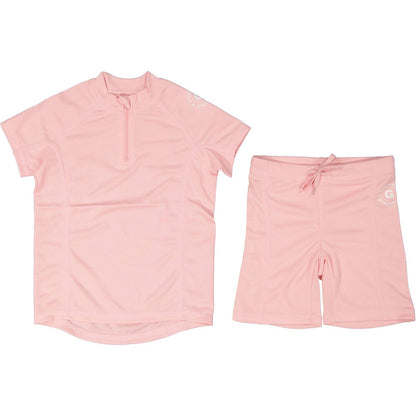 Sorgenfreier Badespaß im Partnerlook! Praktisches 2-teiliges Set aus Kurzarm-Shirt und Badeshorts mit UV-Schutz 50+ schützt vor starker Sonneneinstrahlung.