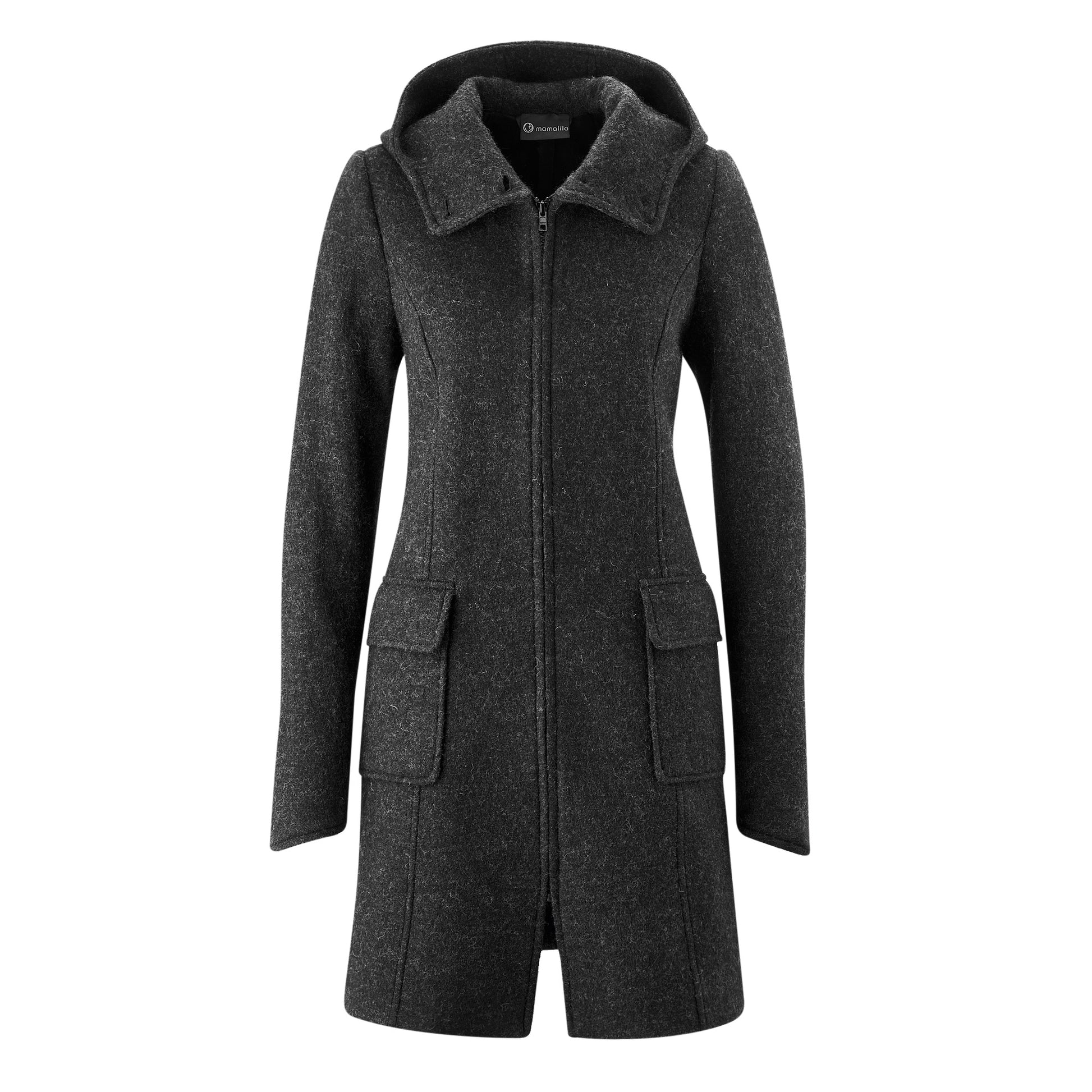 Eleganz trifft Naturfaser. Der edle 4-in-1 Wintermantel aus reinem Wollwalk ist klimaregulierend, schmutzabweisend und wärmt wunderbar beim Babytragen.