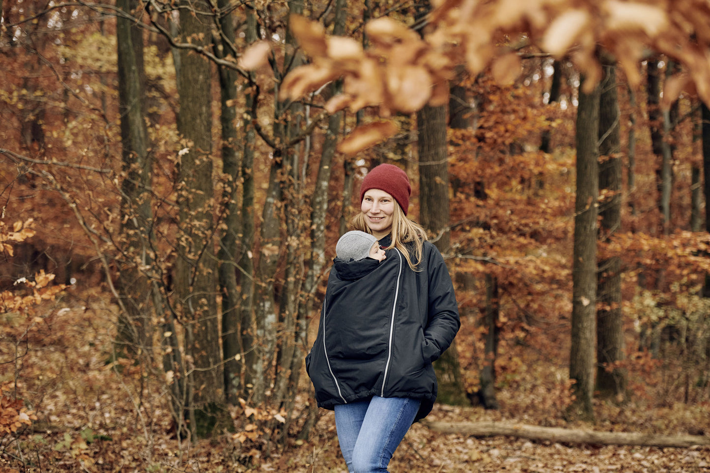 Dein verlässlicher Winter-Bodyguard! Die 100% wind- & wasserdichte 4-in-1 Winterjacke mit veganer Wattierung trotzt Schnee, Regen und eisigen Temperaturen.