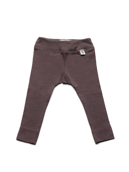 Natürliche Wärme, die mitwächst. Die bequeme Strickhose aus 100% Merinowolle lässt sich dank verstellbarem Innenbund individuell anpassen.
